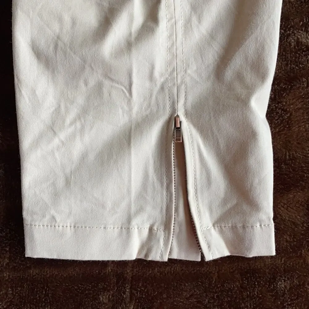 MAGASCHONI 6‎ Pale Khaki Linen/Cotton Capri Pants, Pristine Condition